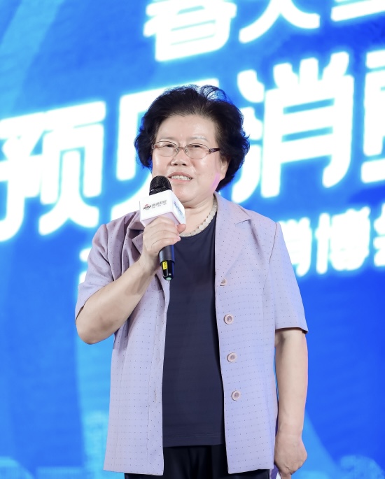 经济学家:“年轻人不生小孩是不对的”，你认同吗？