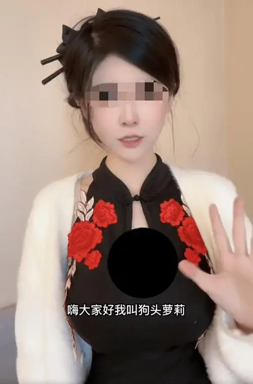 曾有轻生念头的网红如今开始摆摊！