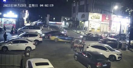 震惊！富家子开保时捷碰瓷酒驾豪车